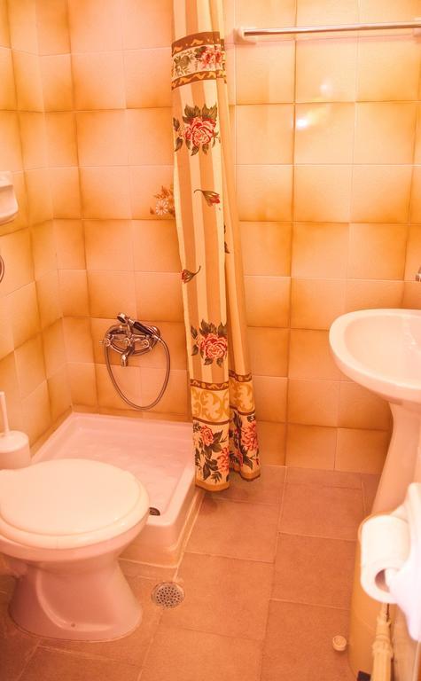 Stavroula Rooms Makrirrákhi Eksteriør bilde